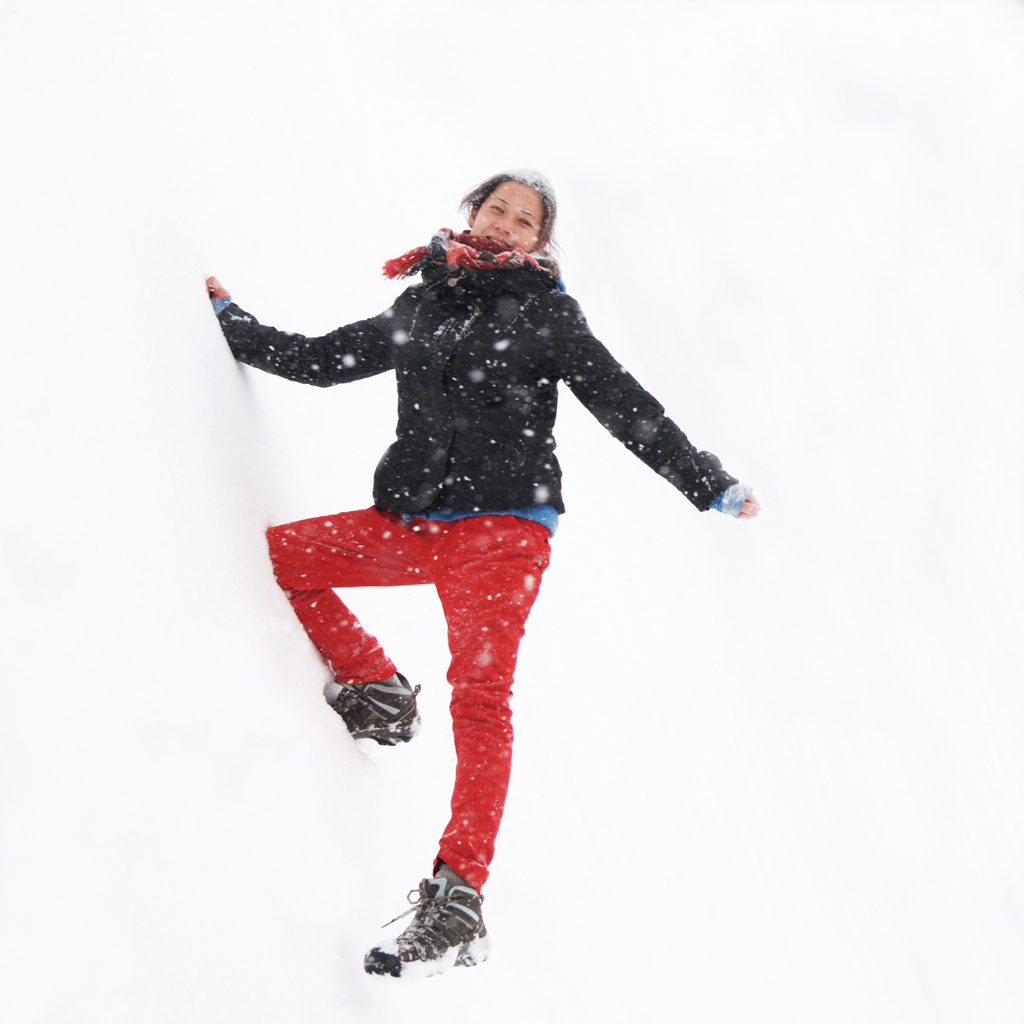 伊人舞雪.jpg
