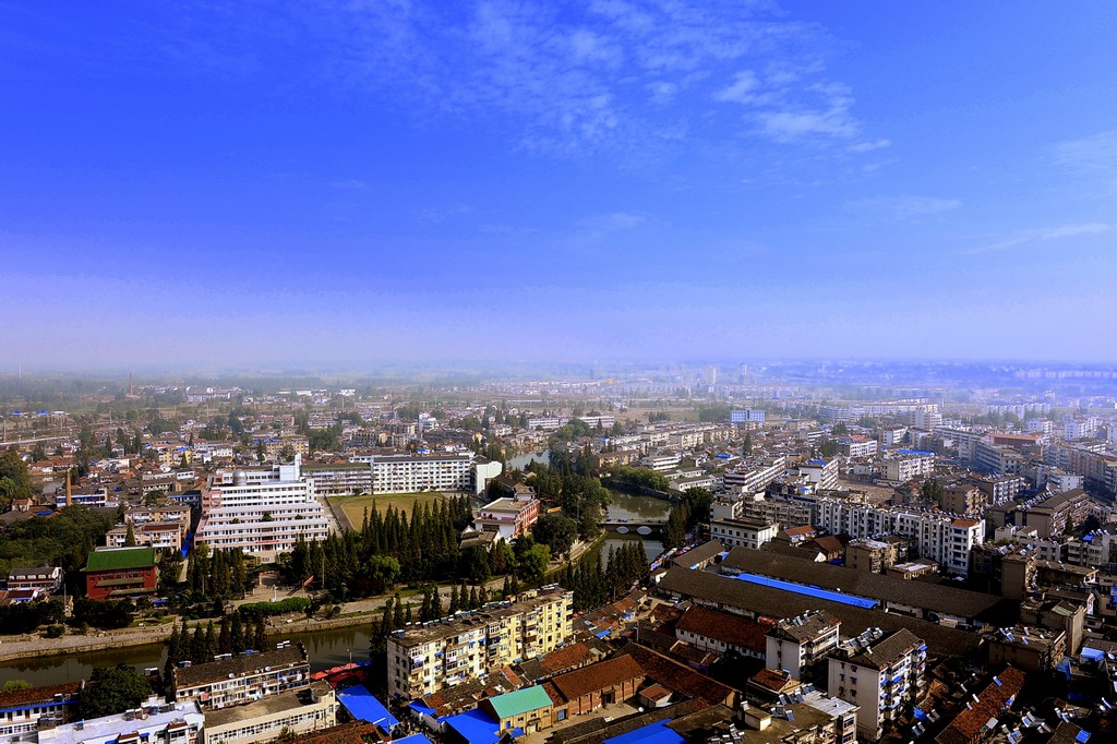 2._XLM6788.jpg